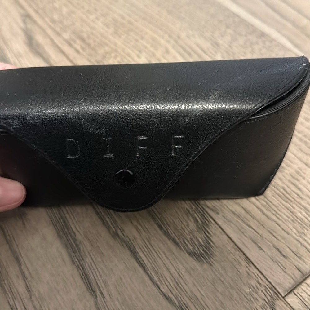 Diff Sunglasses. - image 4